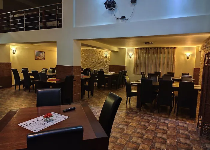 Acropole 2* 布加勒斯特